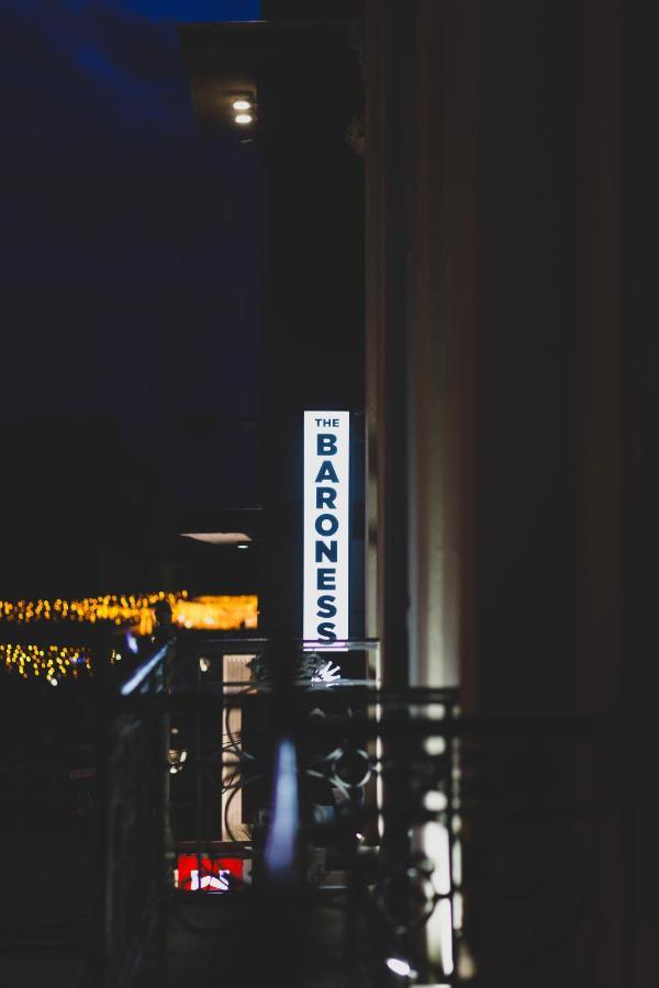 The Baroness Apartment Kalamata Bagian luar foto